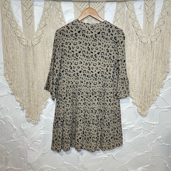 Jackson Rowe Malad Leopard Print Boho Chic Mini Dress Relaxed Fit Womens size XS - Picture 9 of 11
